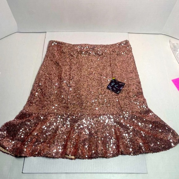 BNWT NASTY GAL ROSE GOLD SEQUIN MINI SKIRT SMALL - Picture 4 of 13